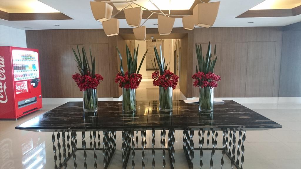 Salvador @ Mezza 2 Smdc Residences Manila Exterior photo
